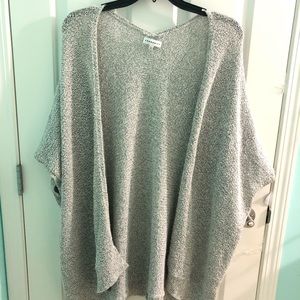 Aritzia community icon cape